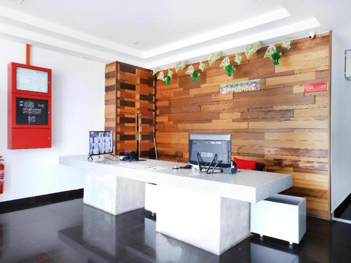 Iris Hotel Каджанг Экстерьер фото