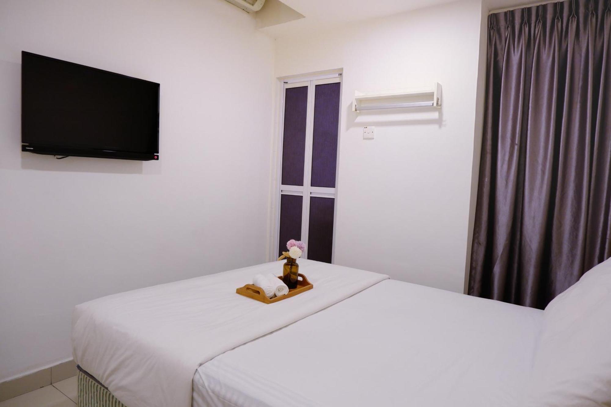 Iris Hotel Каджанг Экстерьер фото