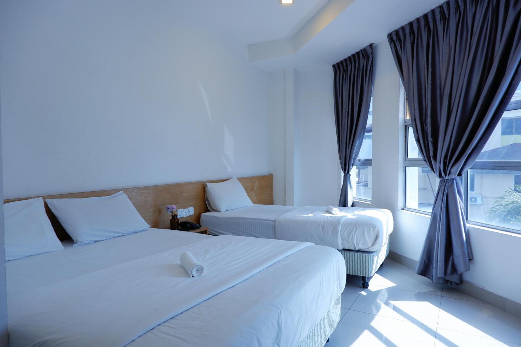 Iris Hotel Каджанг Экстерьер фото