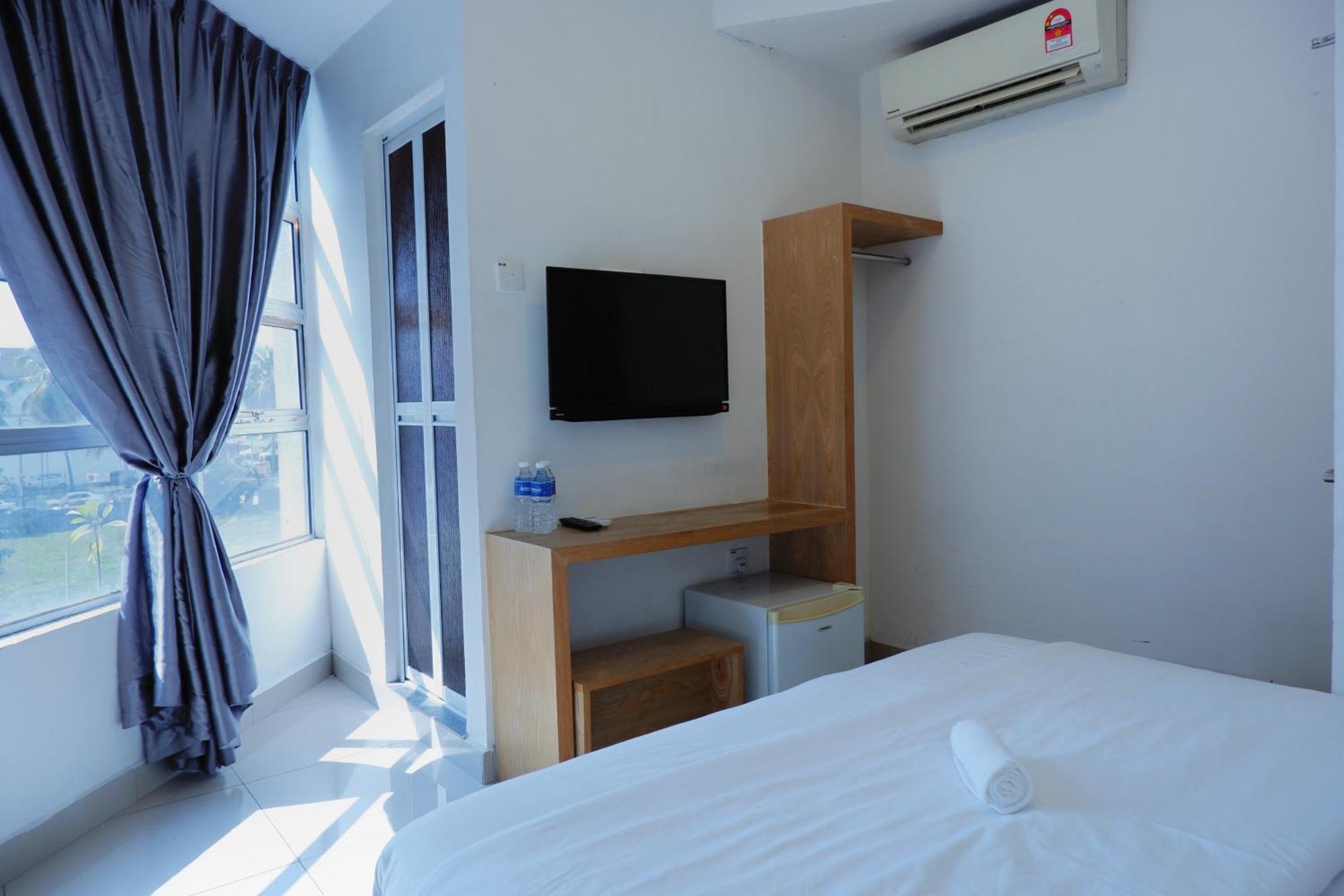 Iris Hotel Каджанг Экстерьер фото